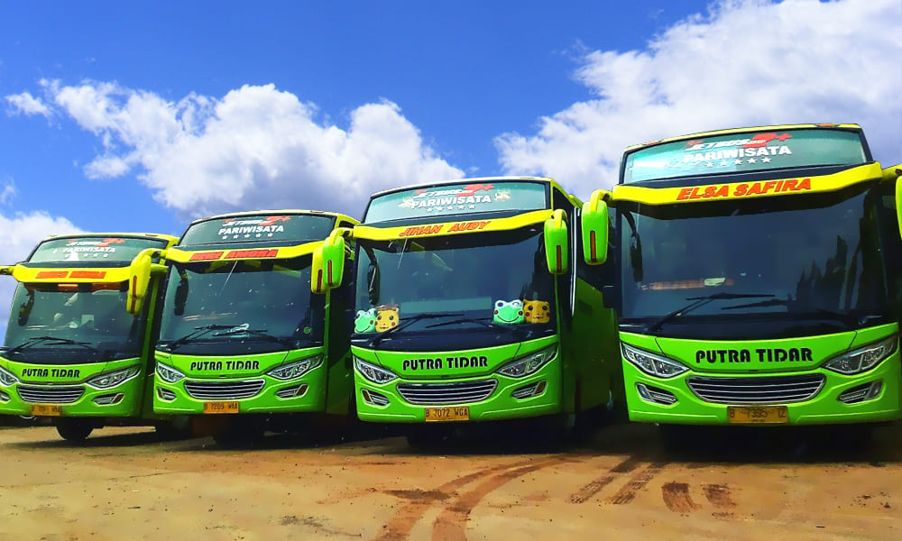 SEWA BUS PARIWISATA JAKARTA